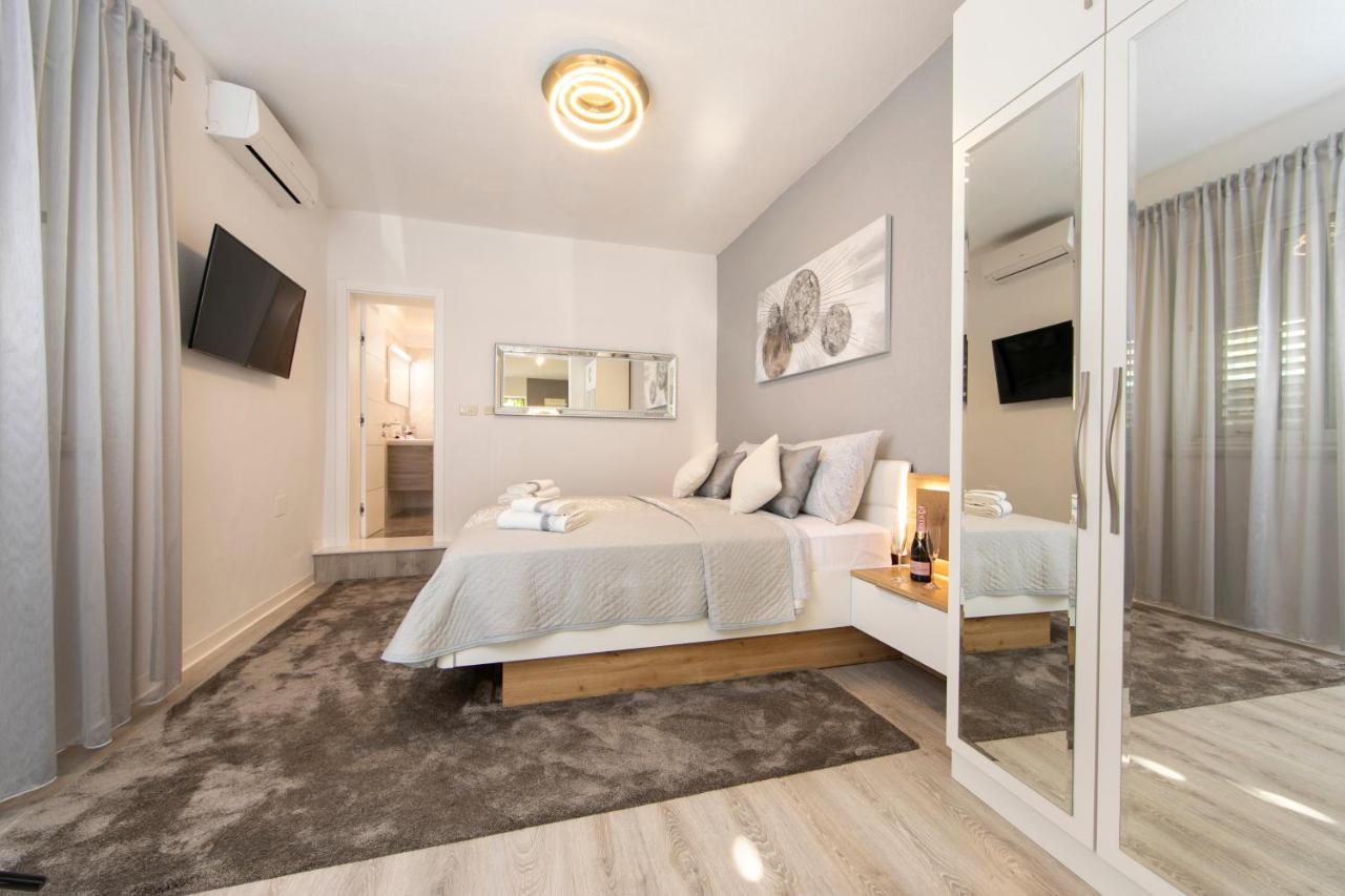 Apartments Ozrenka 图彻皮 外观 照片