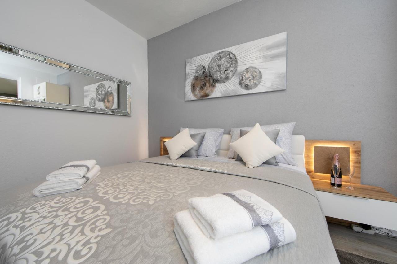 Apartments Ozrenka 图彻皮 外观 照片